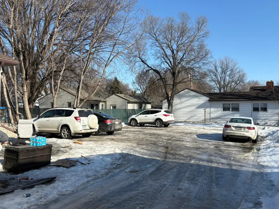 1235 11 1/2 Street N, Fargo, ND 58102 - #3