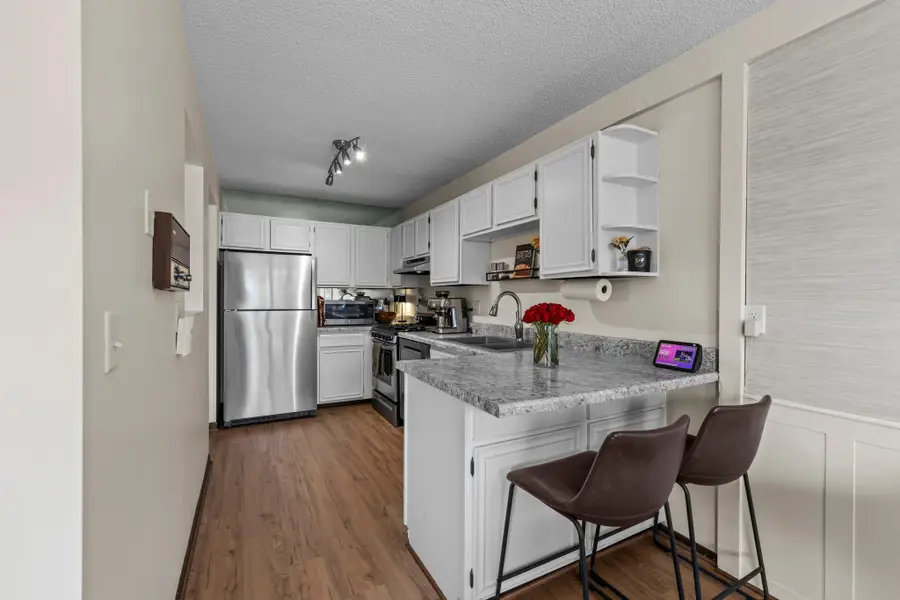 11208 Vessey Circle, Bloomington, MN 55437 - #3