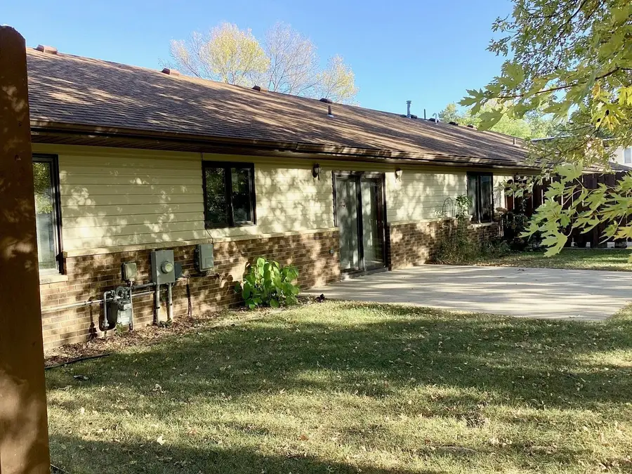 1823 Lakewood Avenue, Albert Lea, MN 56007 - #2