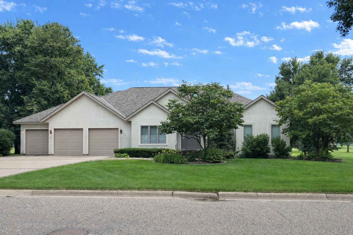 417 Golf Terrace, Litchfield, MN 55355 - #1