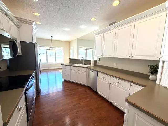 417 Golf Terrace, Litchfield, MN 55355 - #3