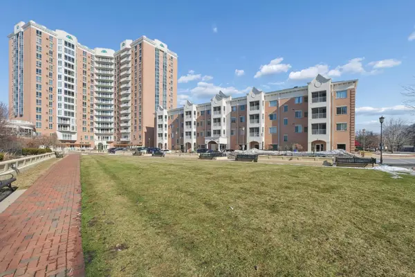 6640 Lyndale Avenue S #408, Richfield, MN 55423