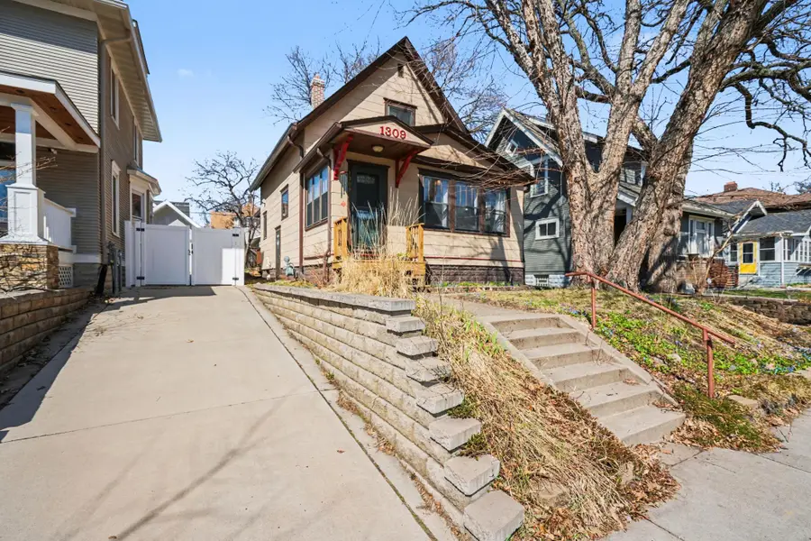 1309 Selby Avenue, Saint Paul, MN 55104 - #2