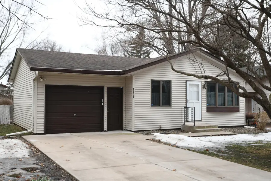1121 4th Street W, Hastings, MN 55033 - #2