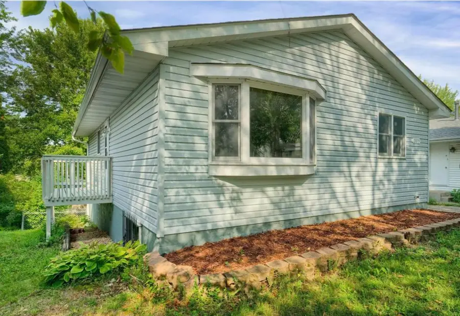 2079 3rd Street N, North Saint Paul, MN 55109 - #3