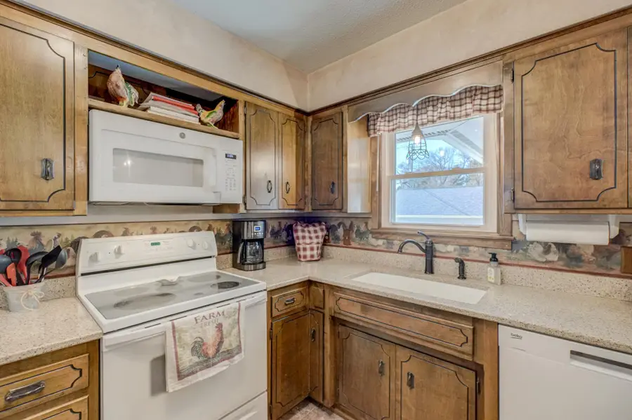 5714 Penrose Avenue N, Stillwater, MN 55082 - #3