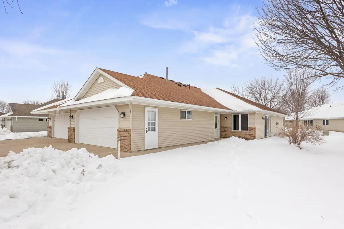 45 Orchard Avenue Se, Hutchinson, MN 55350 - #1