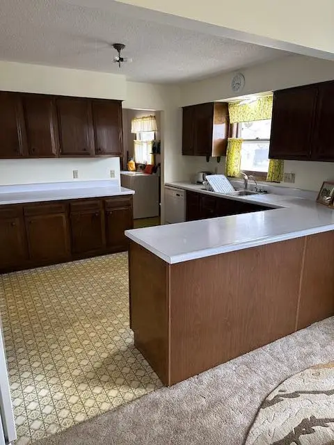 519 E Hollett Street, Tracy, MN 56175 - #2