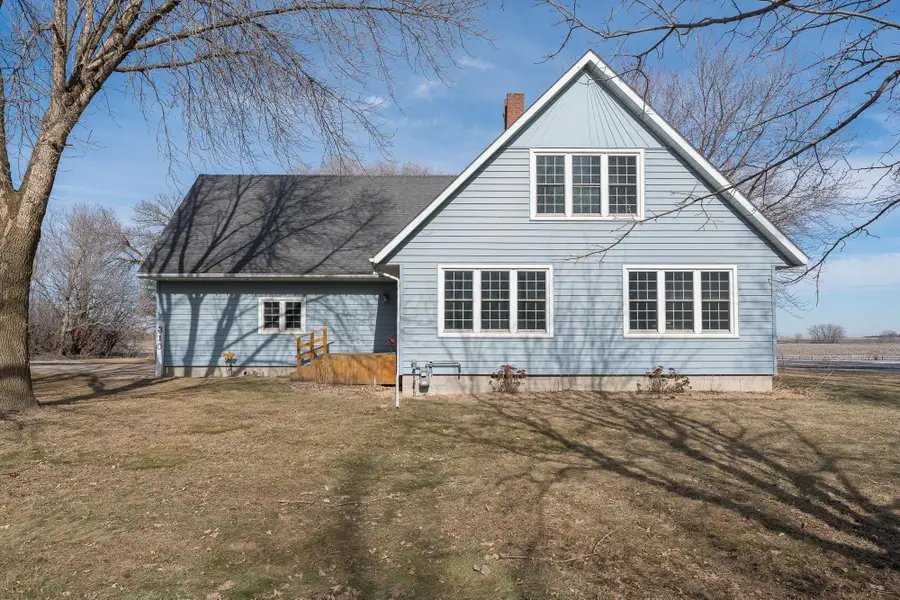 310 1st Avenue Ne, Trimont, MN 56176 - #2