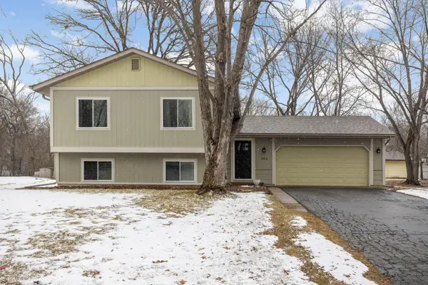 9513 Able Street Ne, Blaine, MN 55434