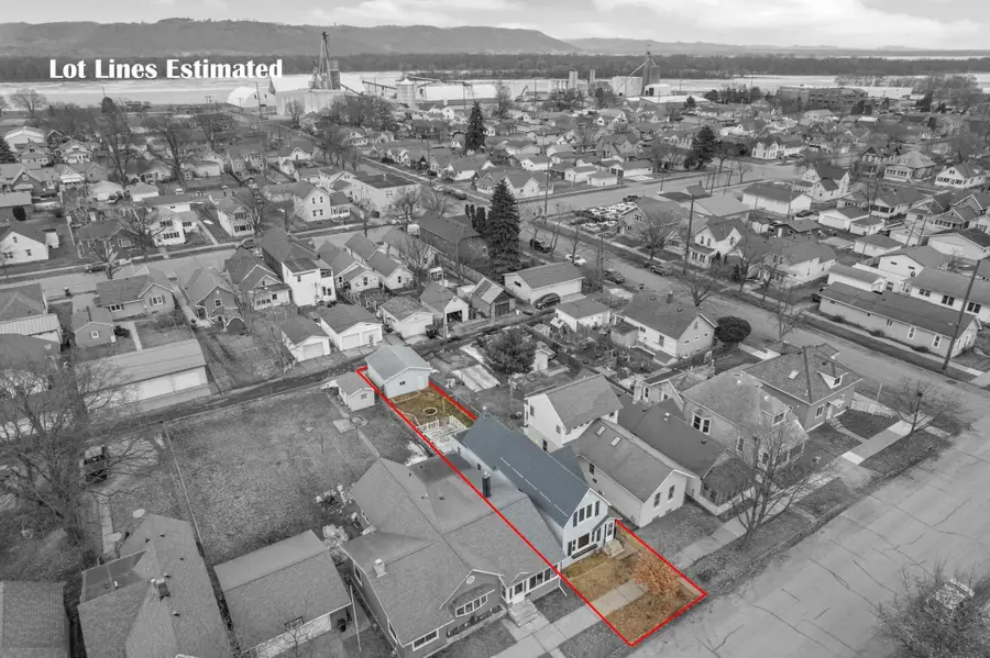 716 E 4th Street, Winona, MN 55987 - #3