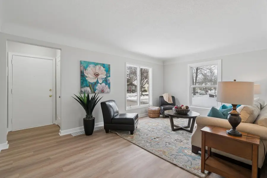 4601 Russell Avenue N, Minneapolis, MN 55412 - #3