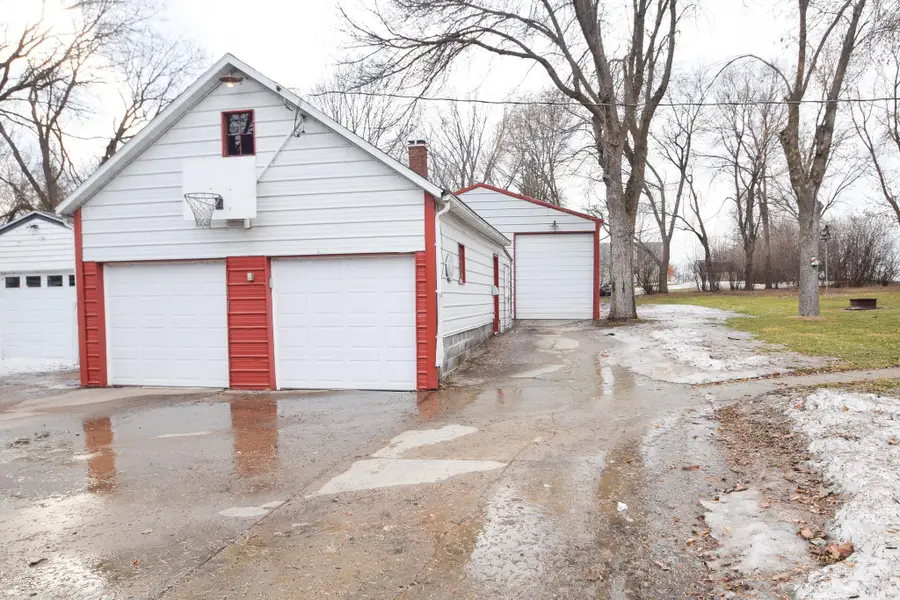 1409 Lakeland Drive Ne, Willmar, MN 56201 - #2