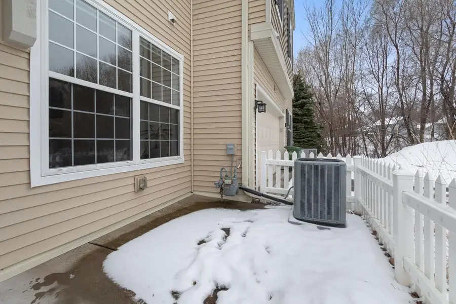 12240 Urbank Street Ne #G, Blaine, MN 55449 - #3