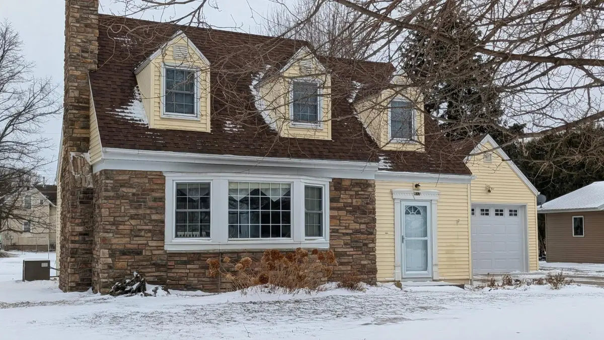 617 12th Avenue, Clarkfield, MN 56223 - #1