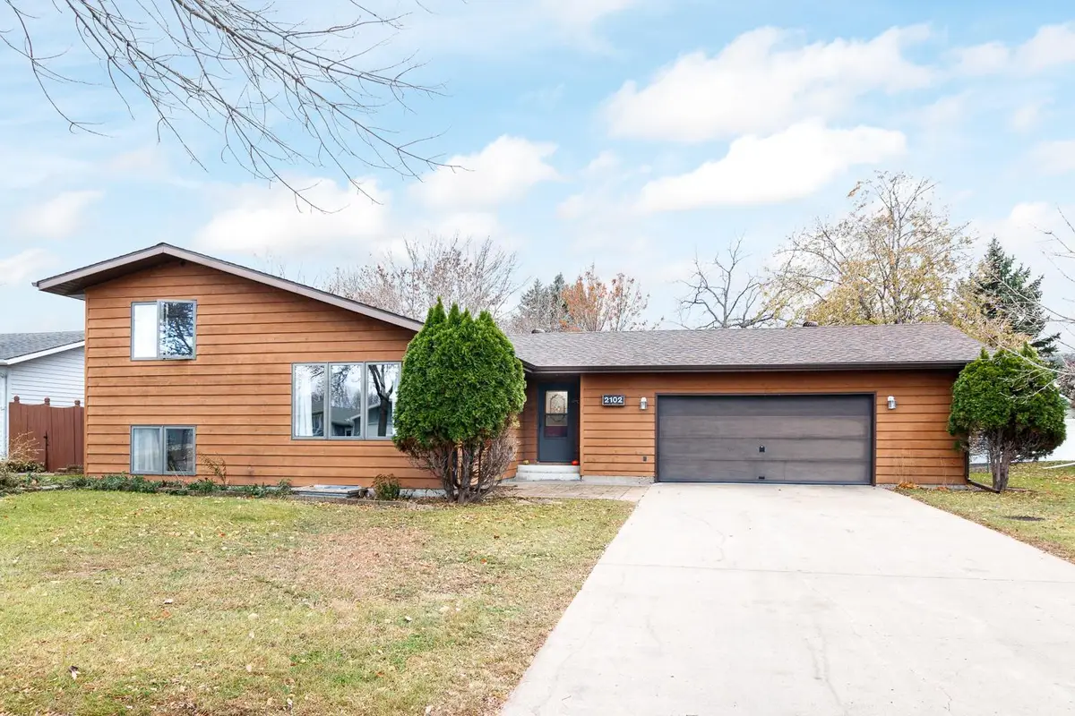 2102 23rd Avenue S, Fargo, ND 58103 - #1