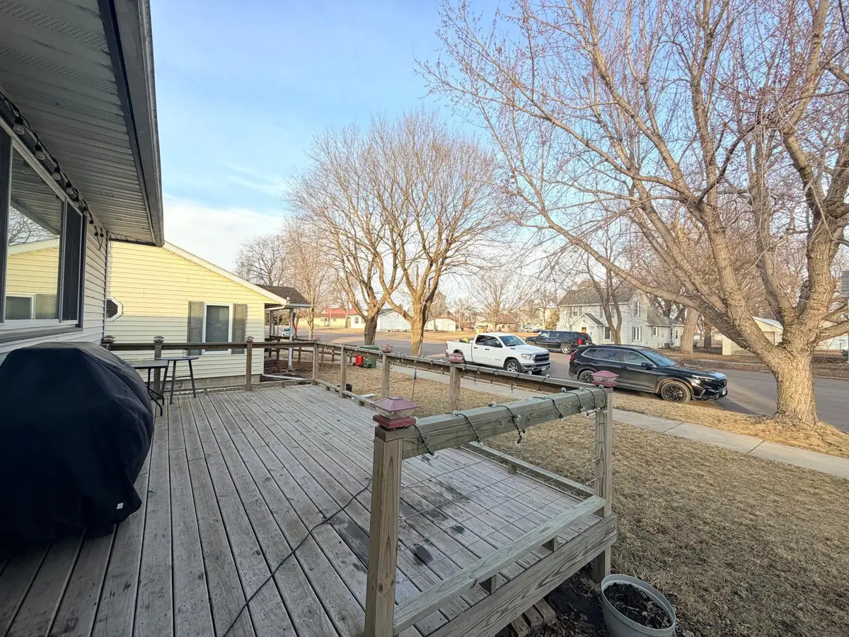 211 S Lafayette Avenue S, Fulda, MN 56131 - #1