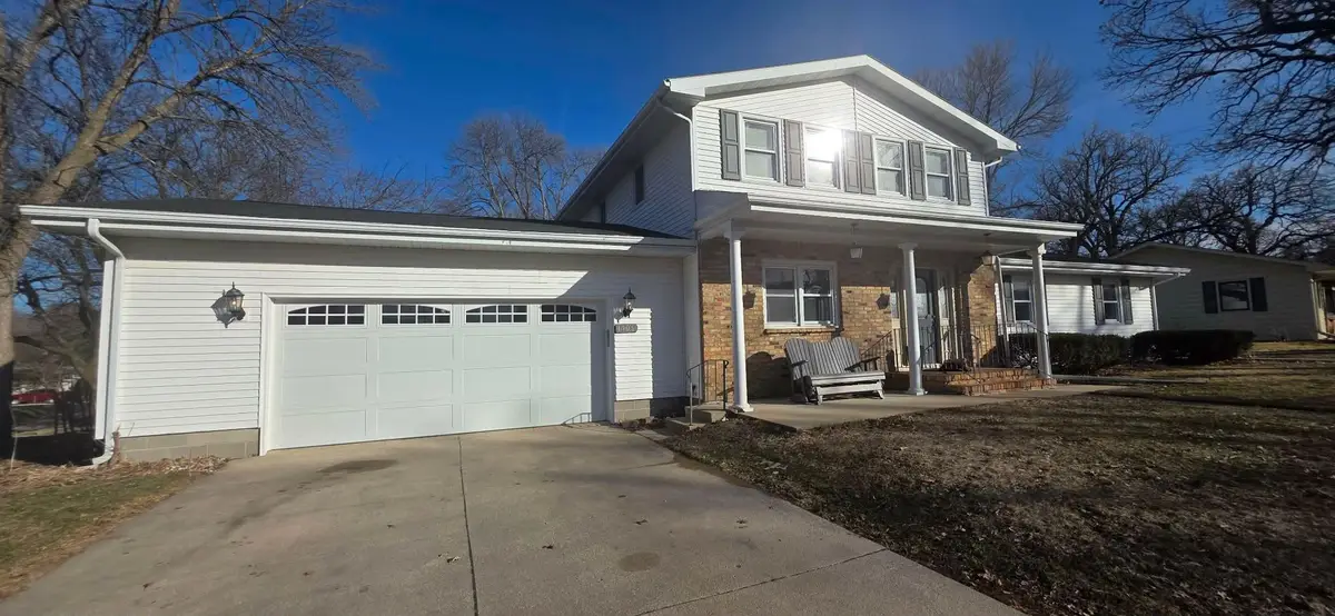 1106 Foothills Circle, Albert Lea, MN 56007 - #1