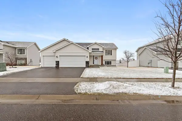 624 Emmy Lane, Hanover, MN 55341