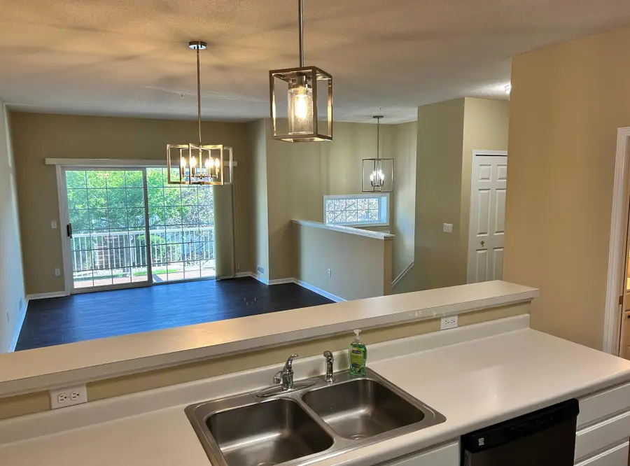 454 Willoughby Way W, Hopkins, MN 55305 - #3