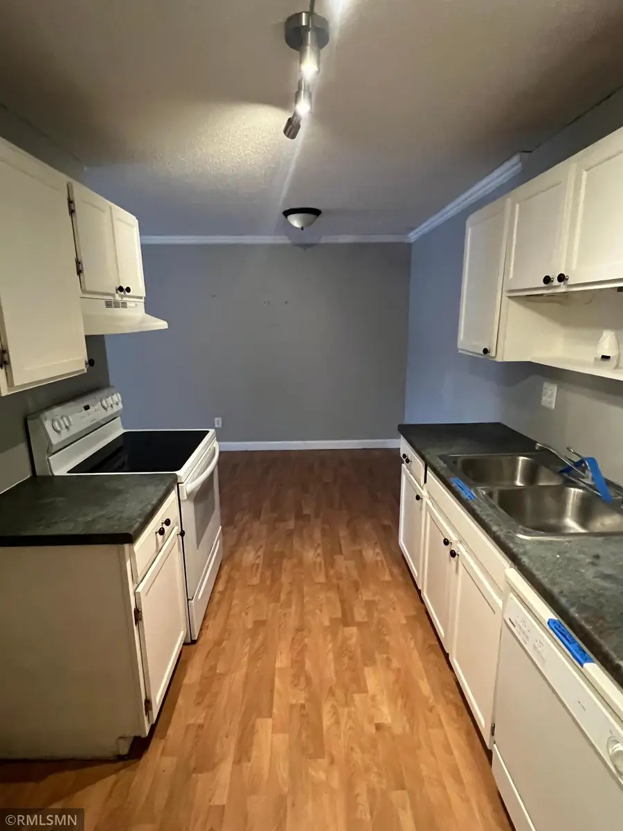 401 E Burnsville Parkway #334, Burnsville, MN 55337 - #2