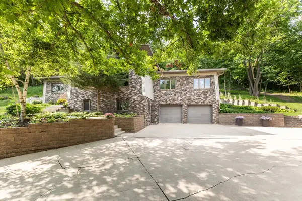 6317 Oak Meadow Lane Nw, Rochester, MN 55901