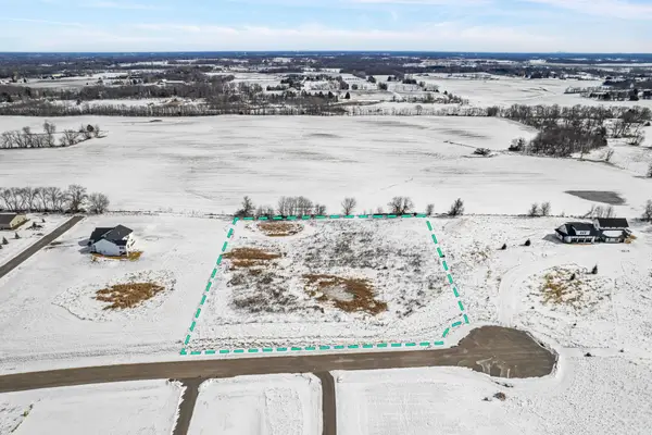 8830 Grace Lane N, Greenfield, MN 55357