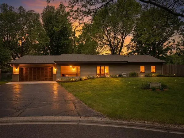 9069 Jeffery Avenue S, Cottage Grove, MN 55016