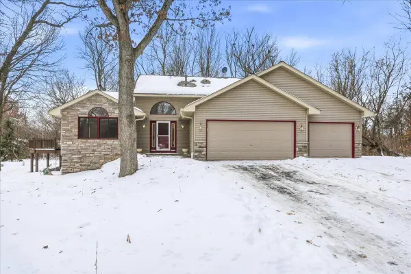 4397 316th Lane, Stacy, MN 55079