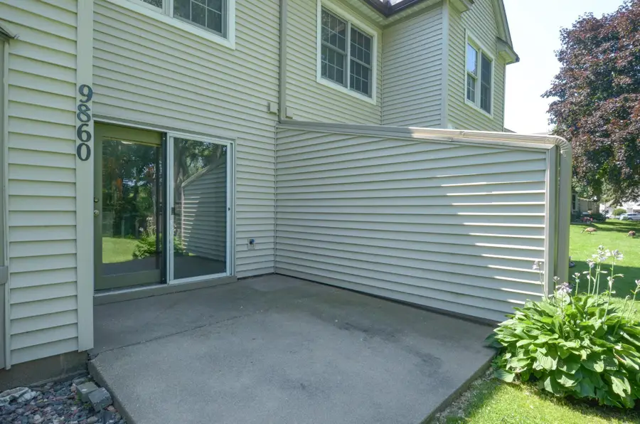 9860 Palm Street Nw, Coon Rapids, MN 55433 - #3