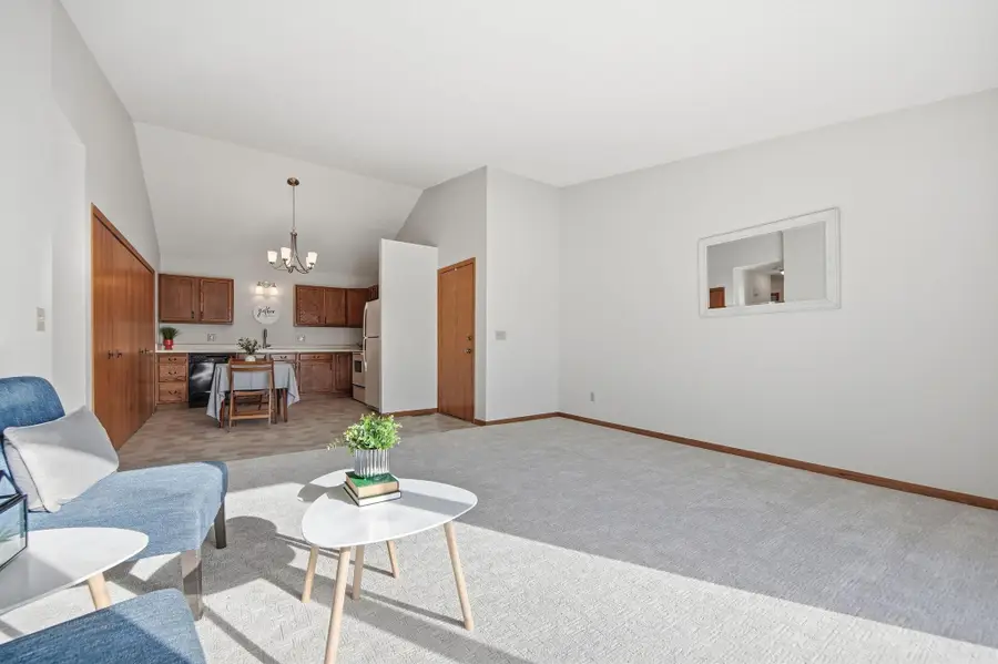 3286 Greenbrier Street #3286C, Vadnais Heights, MN 55127 - #2