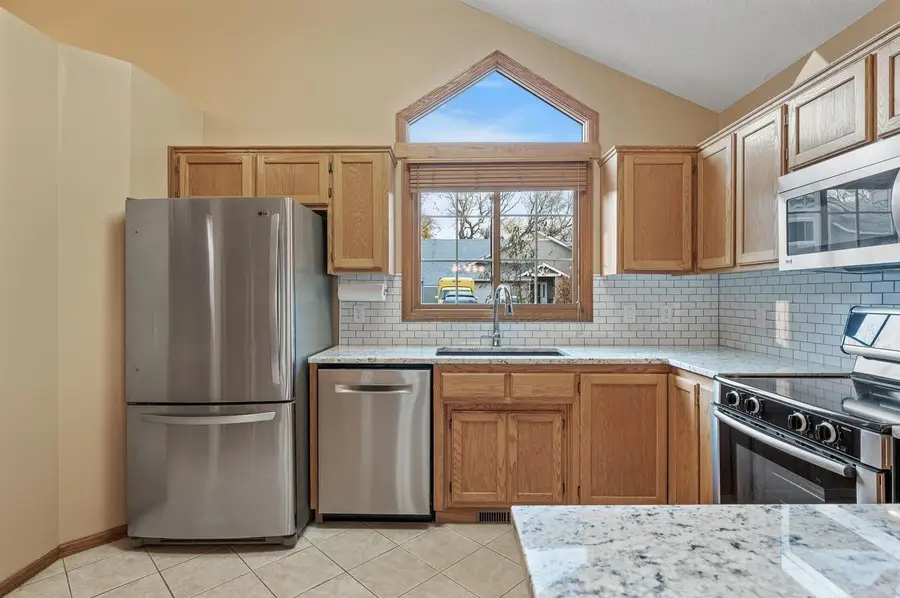 2909 Devonshire Circle #E, Woodbury, MN 55125 - #3