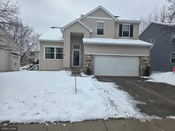 6902 Falmouth Curve, Shakopee, MN 55379