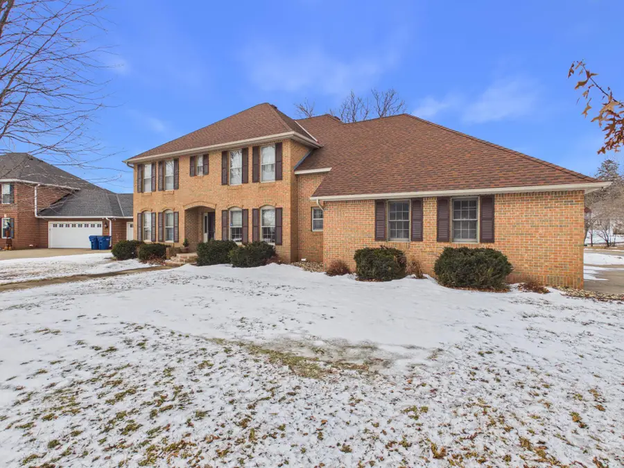 3 Walnut Circle, Saint Cloud, MN 56304 - #2