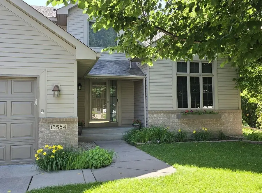 13584 Aspen Drive, Rogers, MN 55374 - #3