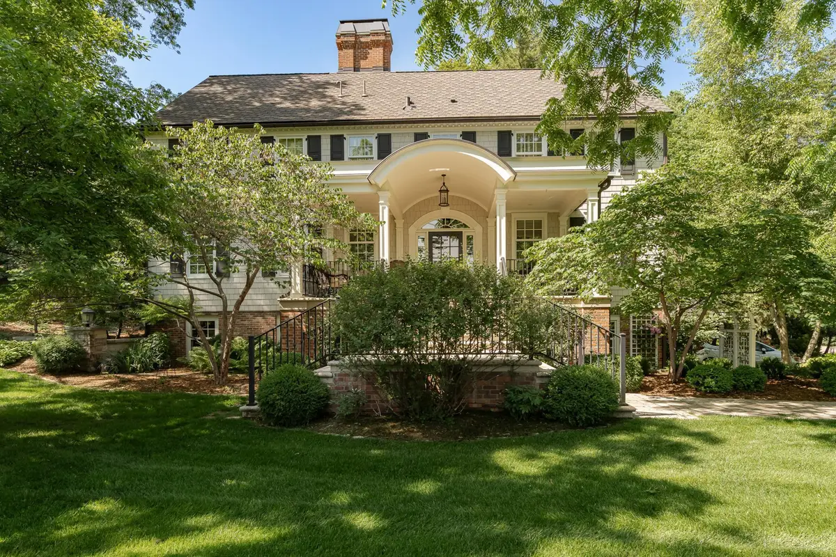 821 8th Avenue Sw, Rochester, MN 55902 - #1