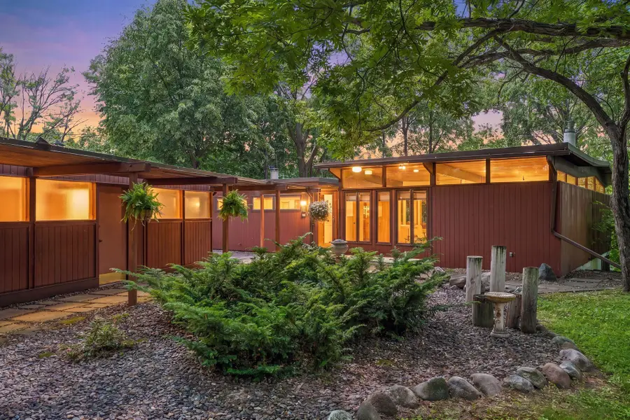 40 E Golden Lake Road, Circle Pines, MN 55014 - #2