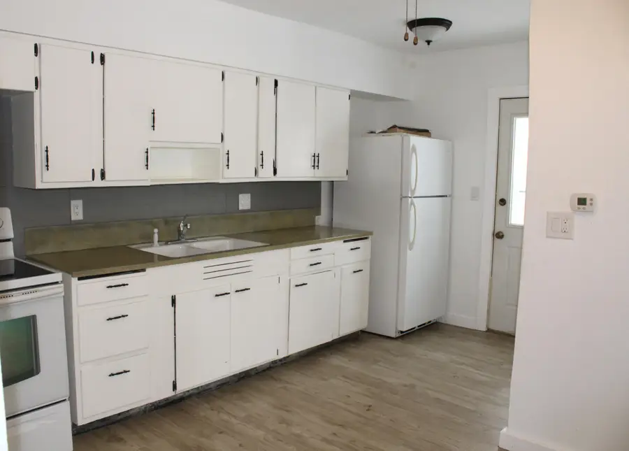 118 4th Street Sw, Staples, MN 56479 - #2