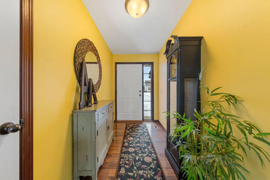 634 Tomahawk Court, Madison Lake, MN 56063 - #2