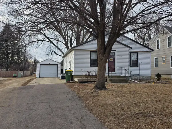 106 8th Avenue Sw, Pipestone, MN 56164