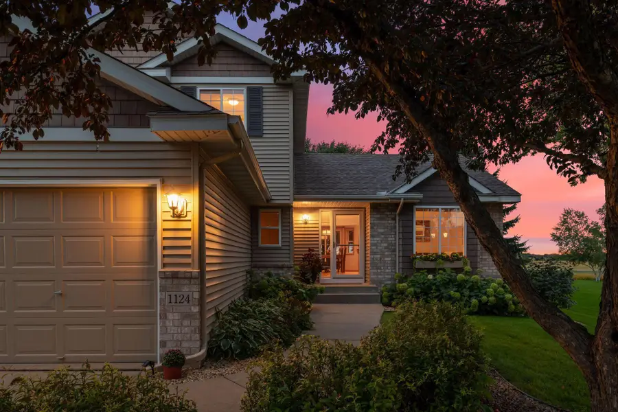 1124 Pond Curve, Waconia, MN 55387 - #3