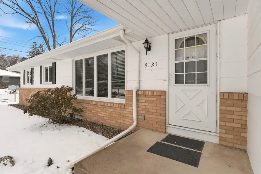 9121 61 1/2 Avenue N, New Hope, MN 55428 - #3