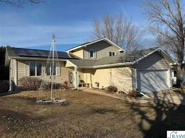 6 Learig Lane, Saint James, MN 56081