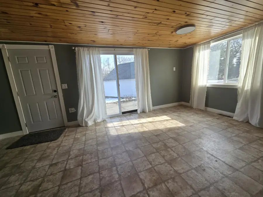 47390 210th Street, Morris, MN 56267 - #3