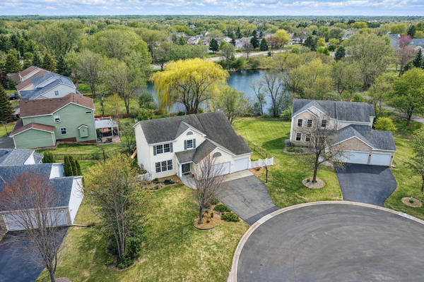 955 Lake Ridge, Woodbury, MN 55129