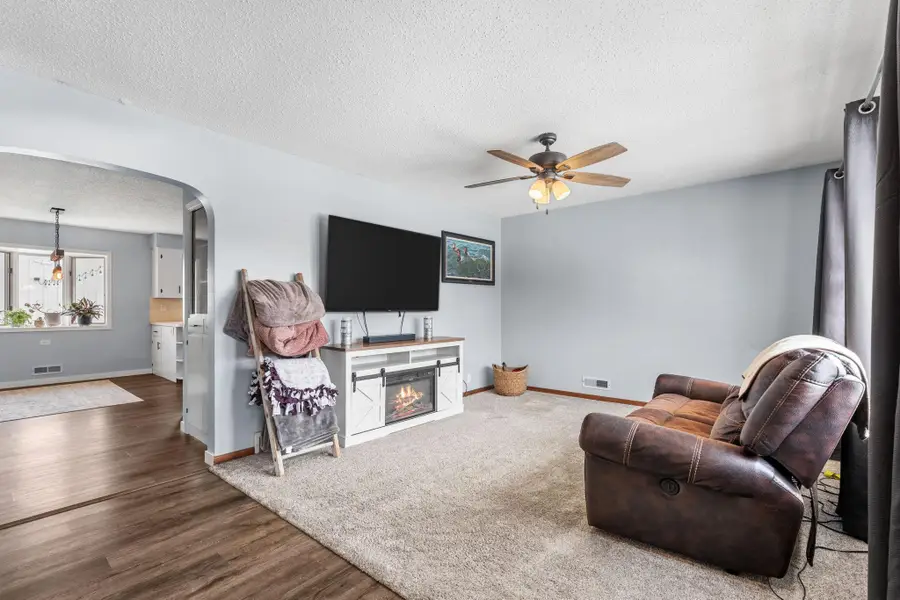 124 Hickory Street N, Lester Prairie, MN 55354 - #3