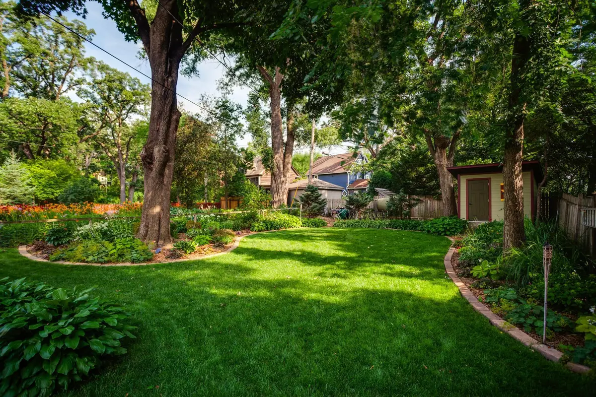 156 Arthur Avenue Se, Minneapolis, MN 55414 - #1