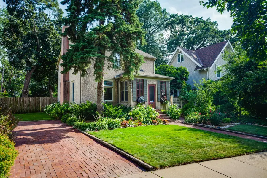 156 Arthur Avenue Se, Minneapolis, MN 55414 - #2