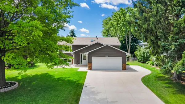 5898 144th Street W, Apple Valley, MN 55124