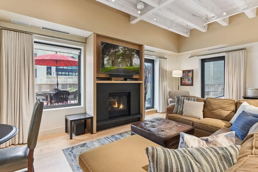 601 Marquette Avenue #403, Minneapolis, MN 55402 - #2